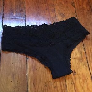Black cheeky Aerie Underwear